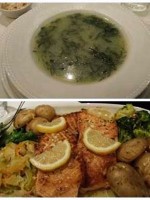 キャベツのスープとサーモン