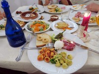 夕食はプーリア料理をいただきました。どれもおいしかった！