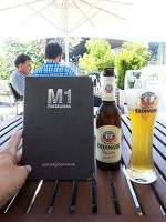 BMW博物館カフェ「M1」