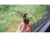 お土産の木彫りクマ。
