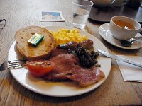 BREAKFAST ハギスを追加。ハギスはお気に入りに。