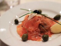 Belhaven Smoksalmon　ケッパーが大きい！
