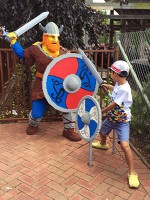 騎士と戦う