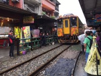 十份で、ランタン上げに挑戦！台北から車で約1時間で、山の中へ
