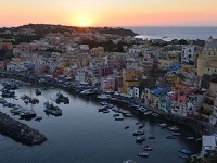 プロチダ島　夕景