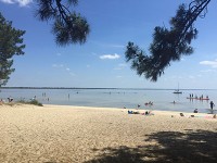 綺麗な湖