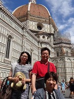 ドゥオモ前で