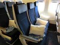 KL機内エコノミー