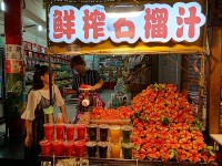 西安（イスラム街：ザクロ売り）