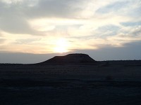 地獄の門での日の出（１）