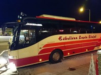 ナリからロバニエミに向かうバス(途中サンタクロース村で下車)