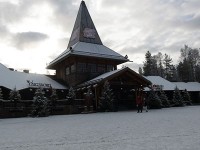 サンタクロース村正面