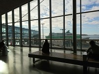 タリン行のフェリー乗り場