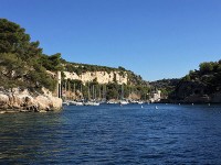 ひとつめのカランク、Calanque de Port Miou プチトランで陸地から眺めたところです。