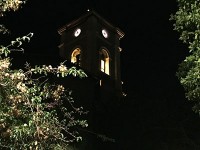 夜の教会
