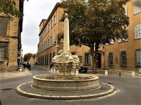 (11) Fontaine des Quatre-Dauphines