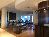 朝食会場
