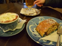 寒くなったらカフェで一休み