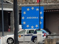 アンドラ入国