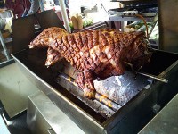 私は豚の丸焼きのサンドイッチ