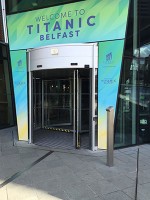 TITANIC BELFAST正面入り口。館内に6時間もいました