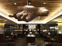 The Maven Hotel ロビー