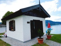 ホテル敷地内のマーラーが第3交響曲の作曲に専念した小屋
