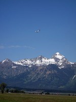 Antelope Flats Rd-5(飛行機とTeton Range)