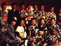 藍染めにポイントは赤い色