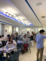ホテルの朝食レストラン