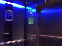 エレベーターで展望台へ