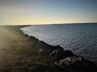 あらぁ～、海が満ちてる。