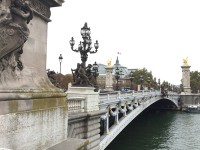 アレクサンドル三世橋。
