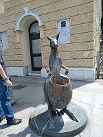 ケーブルカー乗り場の近くに・・・みんな足を止めてパチリ