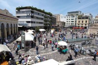 モナストラキ広場