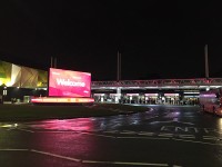 夜の会場