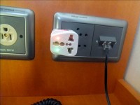 変換プラグを差し込んだ状況