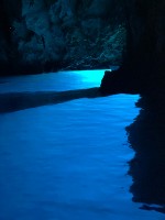 緑の洞窟 青の洞窟