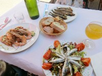 市場併設レストランランチ