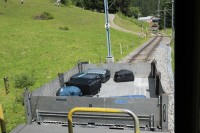 グリュッチェアルプ駅からミューレン駅へ