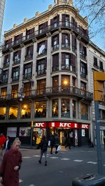 あのファストフード店もこんな感じ