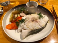 海洋国ならではの新鮮な料理