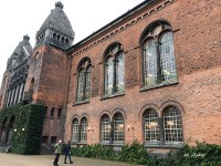図書館の旧館