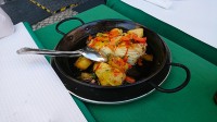 3日目の夕飯、白身魚のガーリックソテー。見た目は大きいですが、オリーブオイルとガーリックで、あっさりした味わいでした。