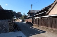 通りは清潔