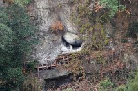 通常は対岸から見るだけ