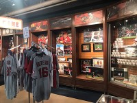 エンゼルススタジアムショップ（1）