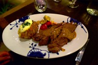 トナカイのお肉を使った料理