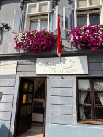 クレームシュニッテの名店「U PROLAZU」