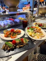 ブケリア市場にて